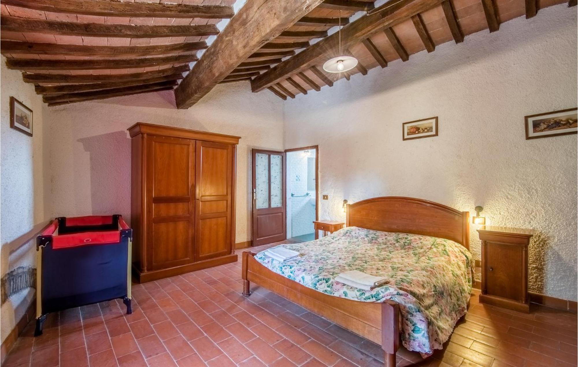Materno 2 Apartment Radicondoli Bagian luar foto
