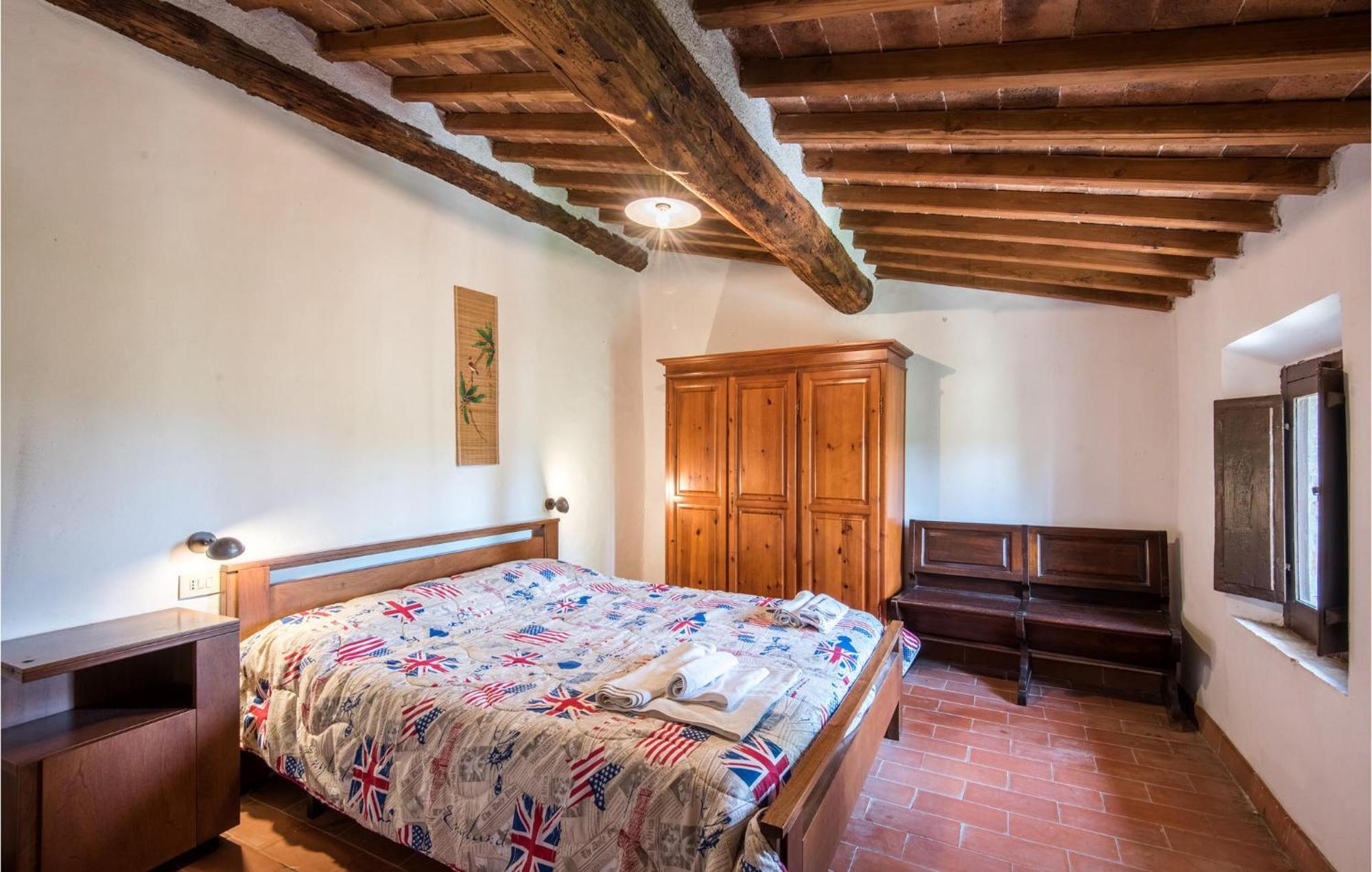 Materno 2 Apartment Radicondoli Bagian luar foto